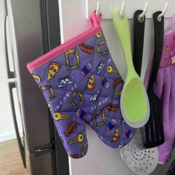 Friends Themed Purple Oven Mitt - Picture 2 of 5